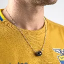 magnific_este-collar-esta-puesto-e_fF2tkg8CDY.webp