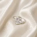 ANILLO PLATA CIRCONES BLANCOS.webp