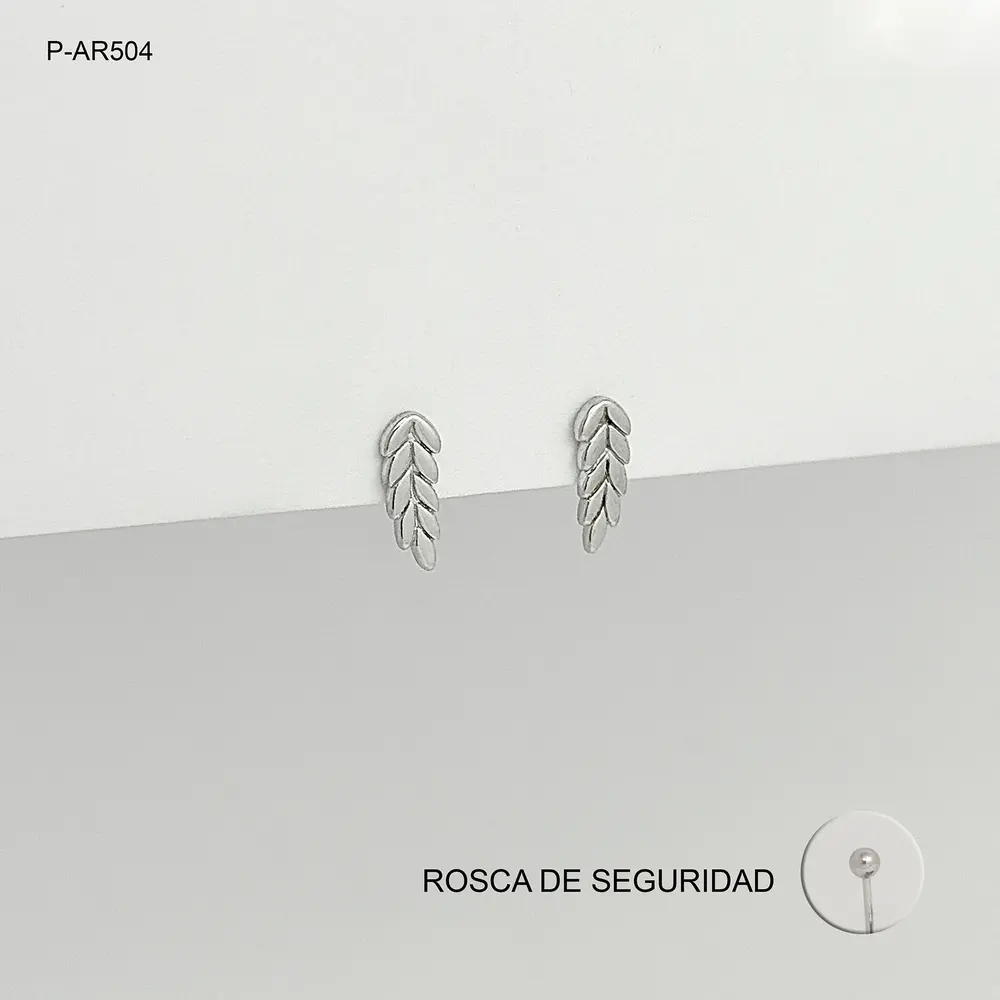 + ARGOLLA HUGGIE PLATA LISA OVALADA 1.5 CM