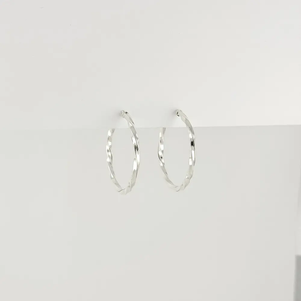 Argollas en plata ley 925 entorchadas 4 cm