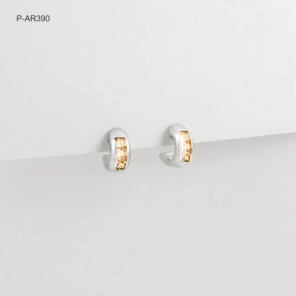 Aretes en plata ley 925 tipo argolla cristales baguette ámbar