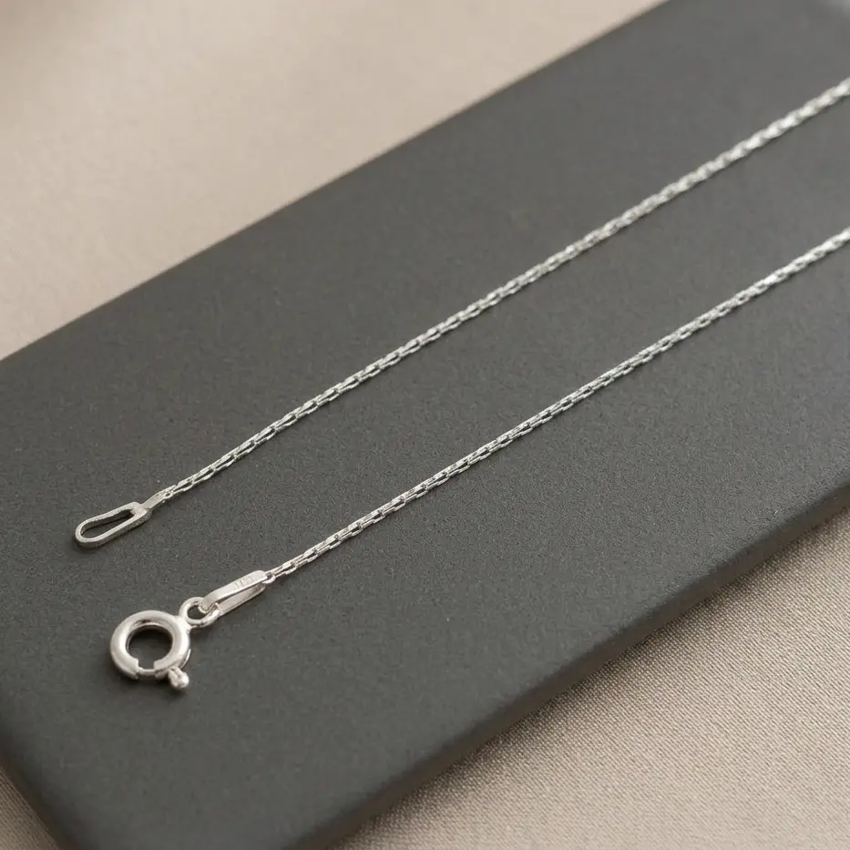 Cadena en Plata ley tejido cola de ratón 45 cm