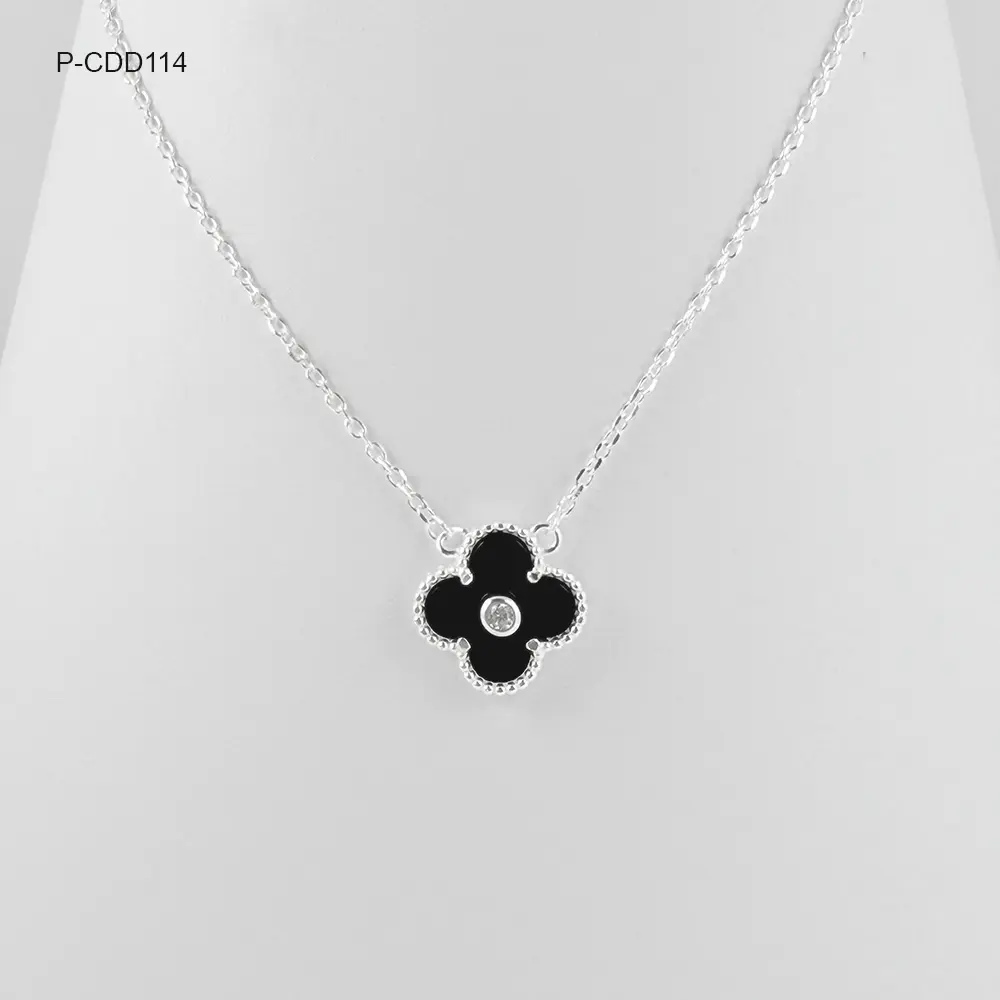 Collar en plata ley 925 van cleef negro