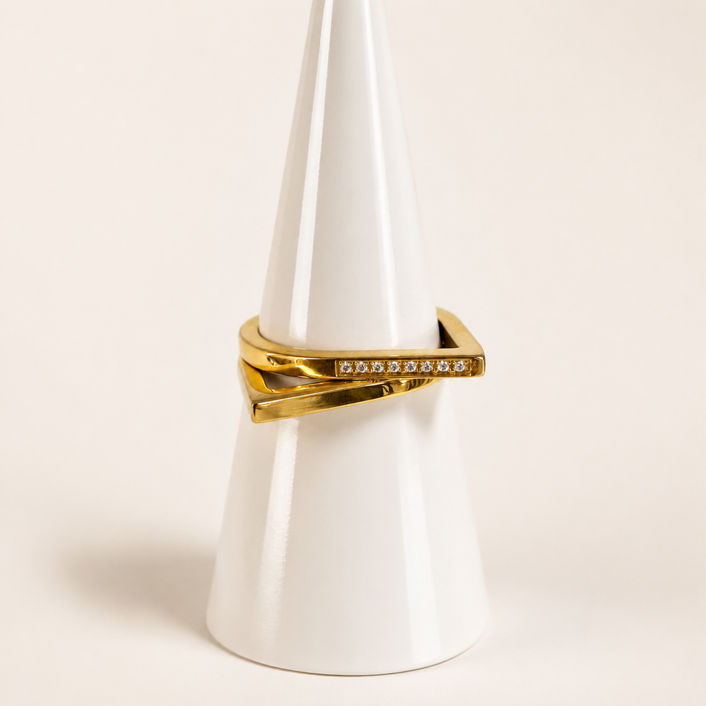 Anillo en acero gold circones surtido