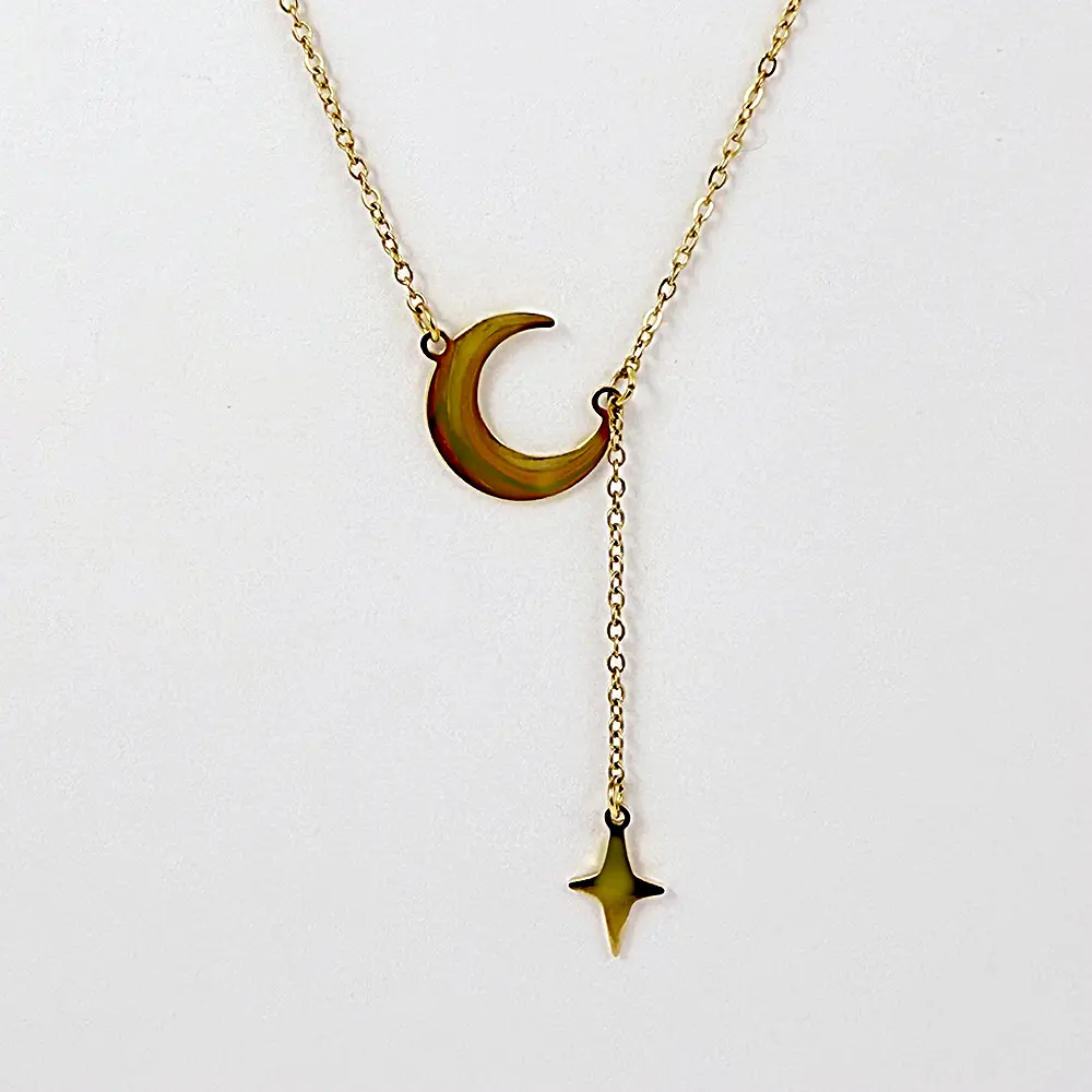 *COLLAR EN ACERO GOLD DIJE MEDIA LUNA ESTRELLAS