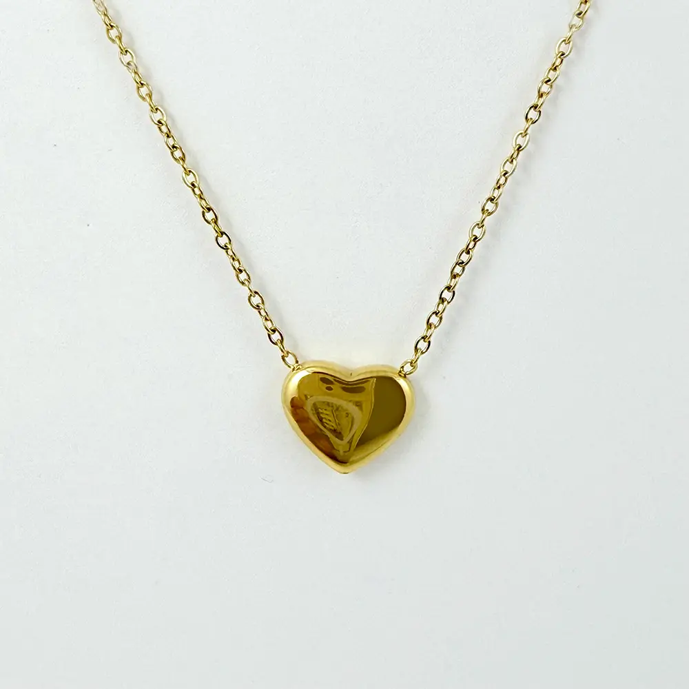*COLLAR EN ACERO GOLD DIJE CORAZÓN LISO