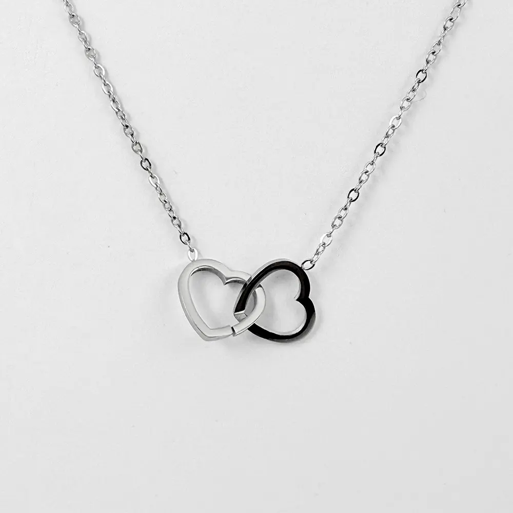 *COLLAR EN ACERO SILVER DIJE CORAZONES ALIANZAS