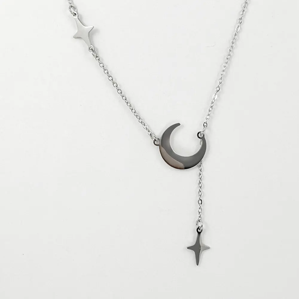 Collar en acero silver dije media luna estrellas
