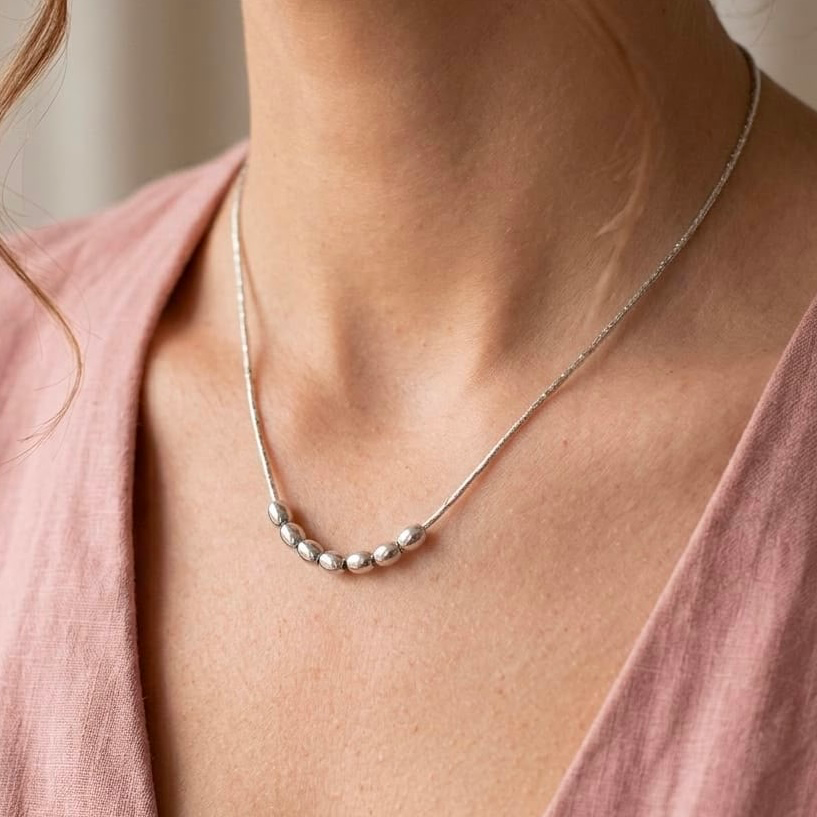 Collar en acero silver dijes granitos de arroz