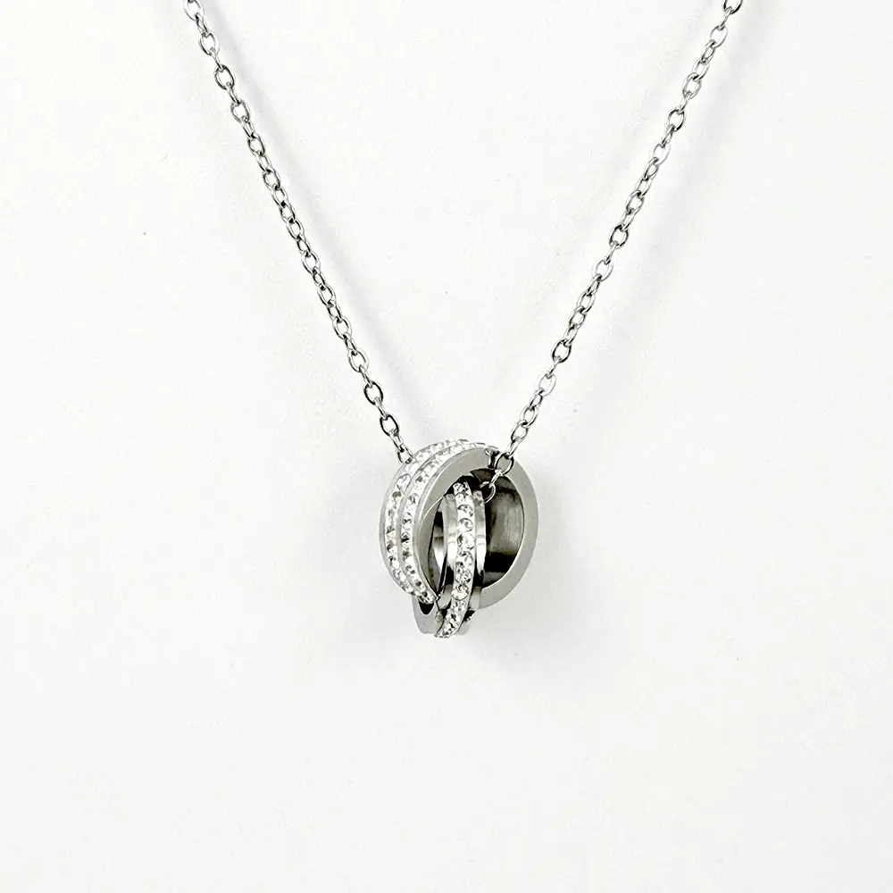 Collar en acero silver dije argollas microcircones blancos
