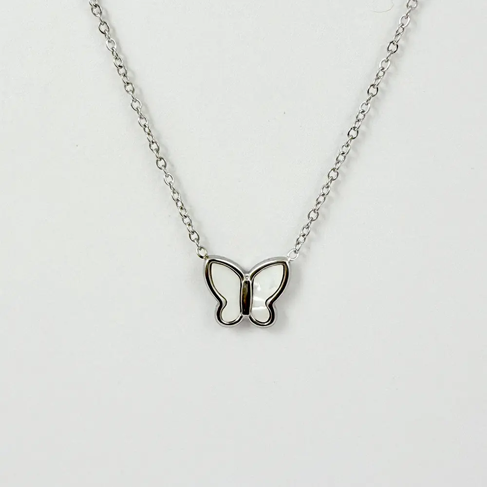 *COLLAR EN ACERO SILVER DIJE MARIPOSA NÁCAR