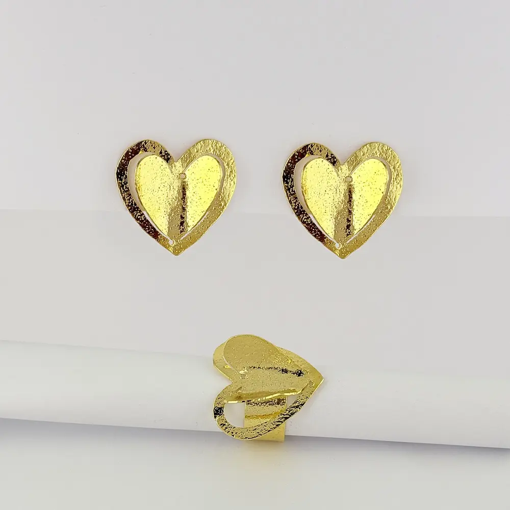 Set en Bronce enchapado en oro de 24K Corazón 