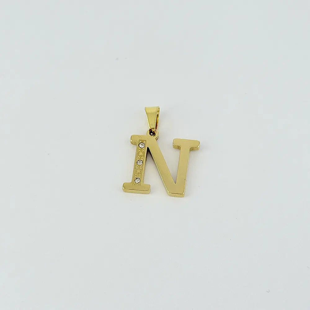 Dije en acero gold iniciales medianas