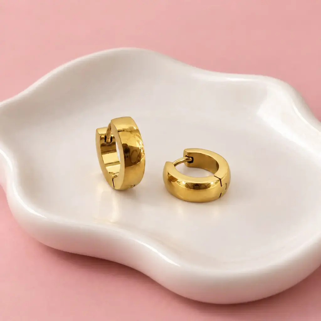 Argolla huggie acero gold 1 cm - 3mm