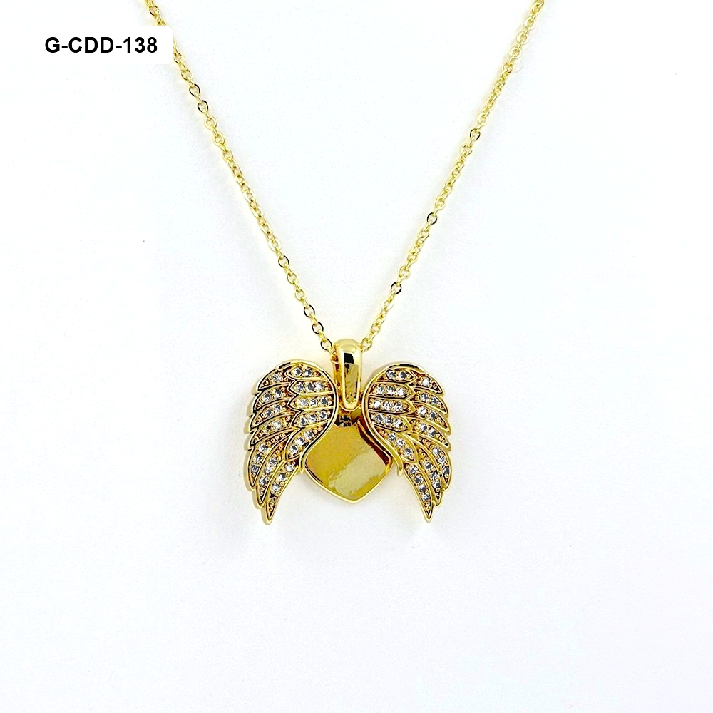 *COLLAR EN RODINADO GOLD DIJE ALAS DE ÁNGEL CORAZÓN MICROCIRCONES