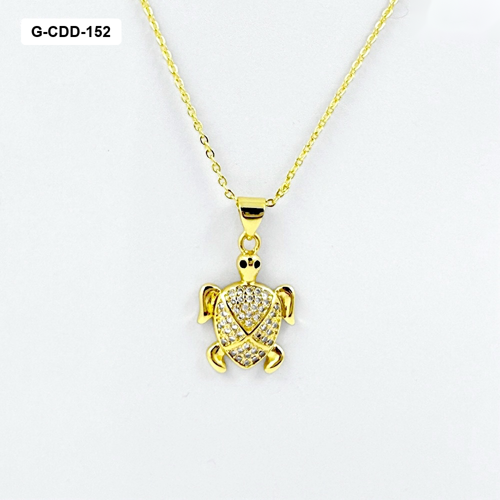 Collar en rodinado gold dije tortuga microcircones