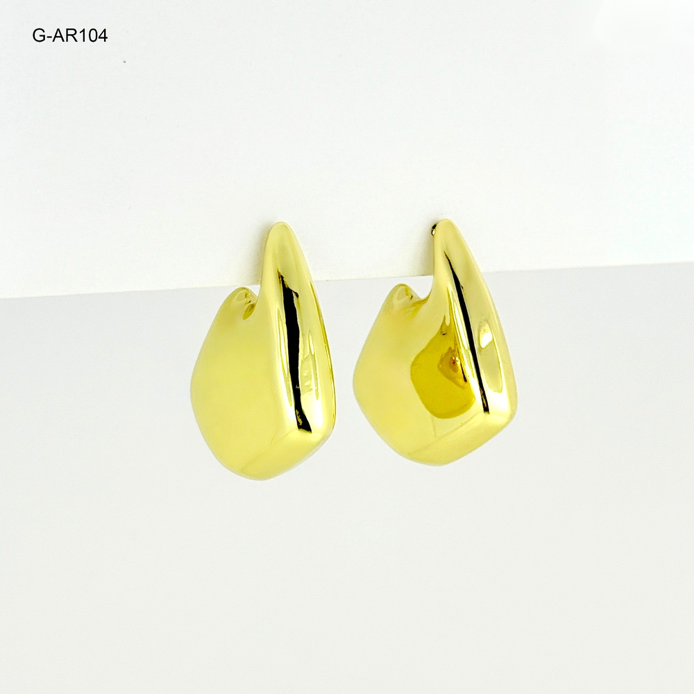 Aretes rodinado tipo argolla gold geometrica