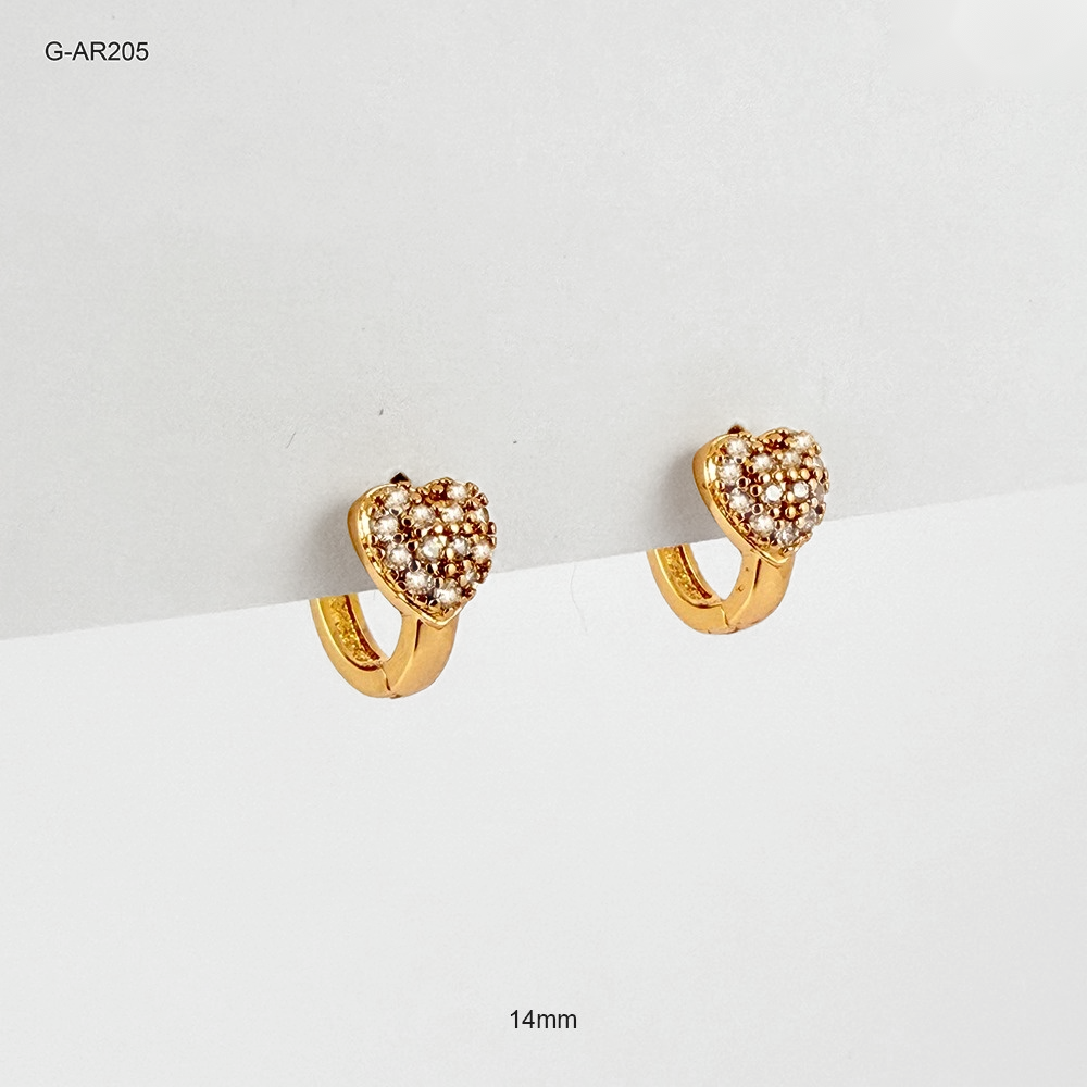 Argolla huggie rodinado gold corazon microcircones blancos 14mm