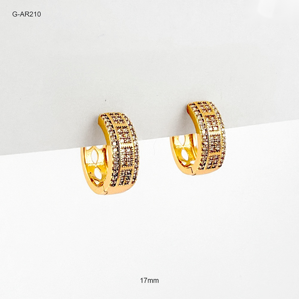 *ARGOLLA HUGGIE RODINADO GOLD ANCHA MICROCIRCONES BLANCOS 17MM