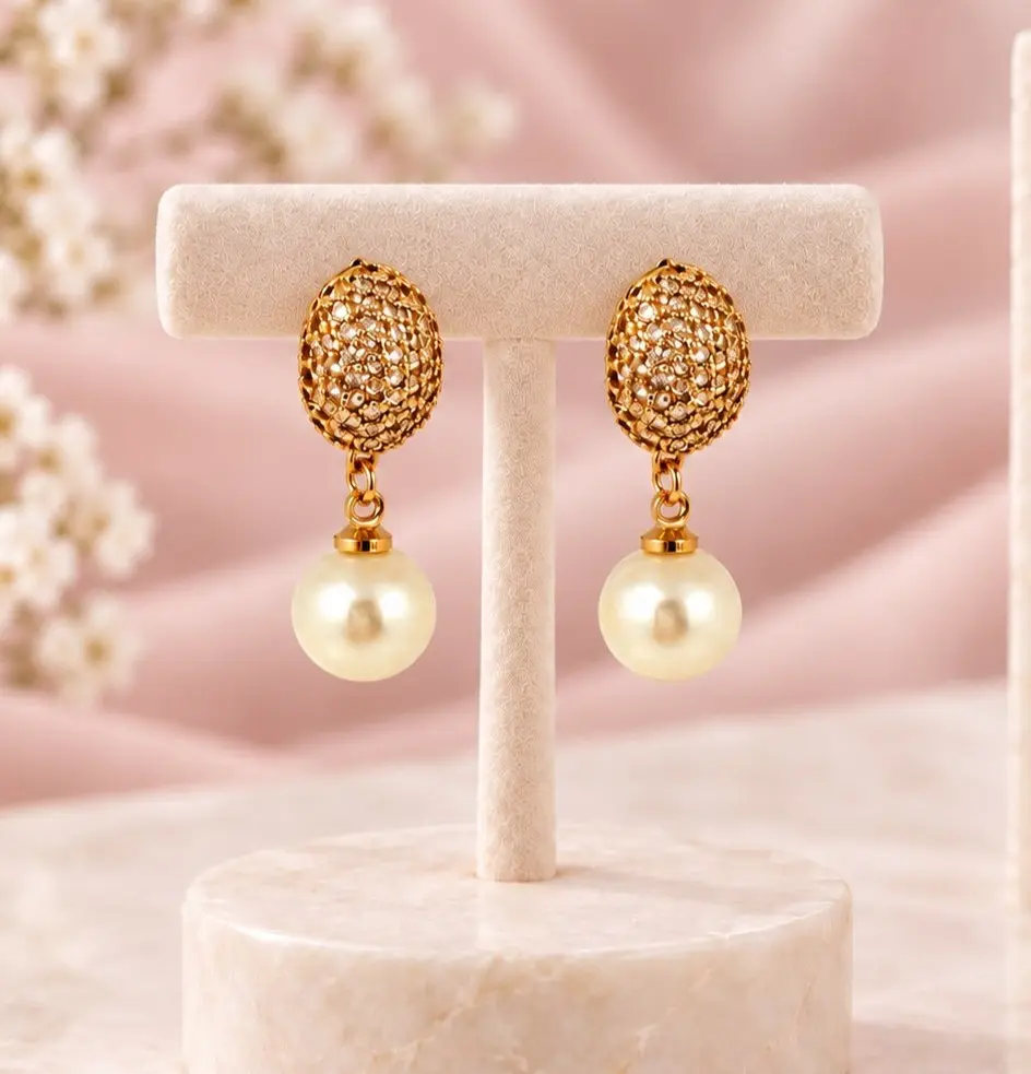 Arete de presión rodinado gold microcircones blanco dije perla