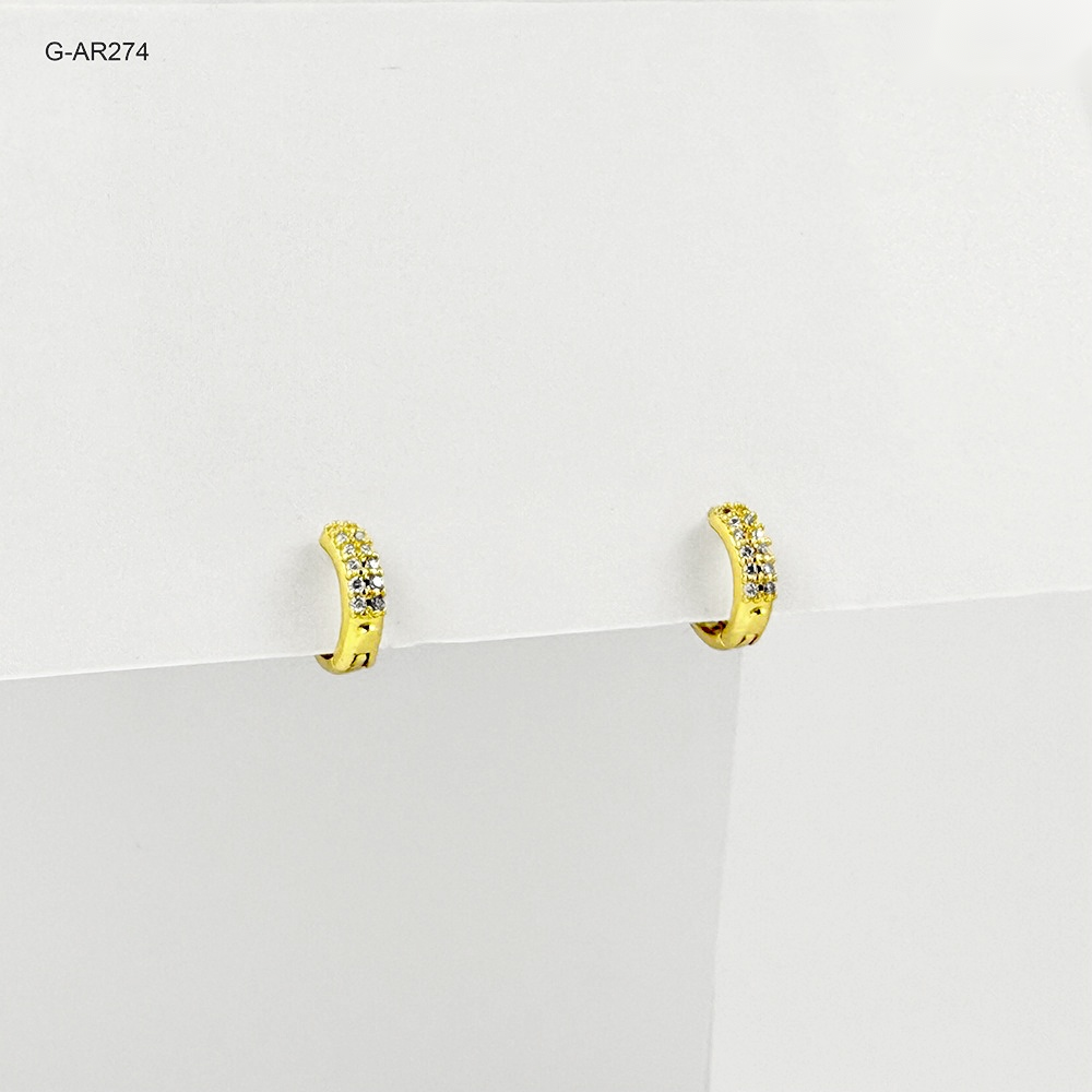 Argolla huggie rodinado gold microcircones blancos 1 cm