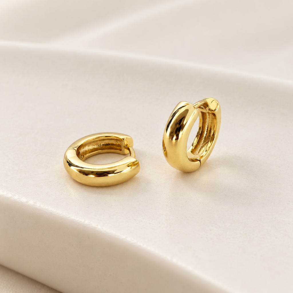 Argolla huggie rodinado gold chunky mini 1 cm