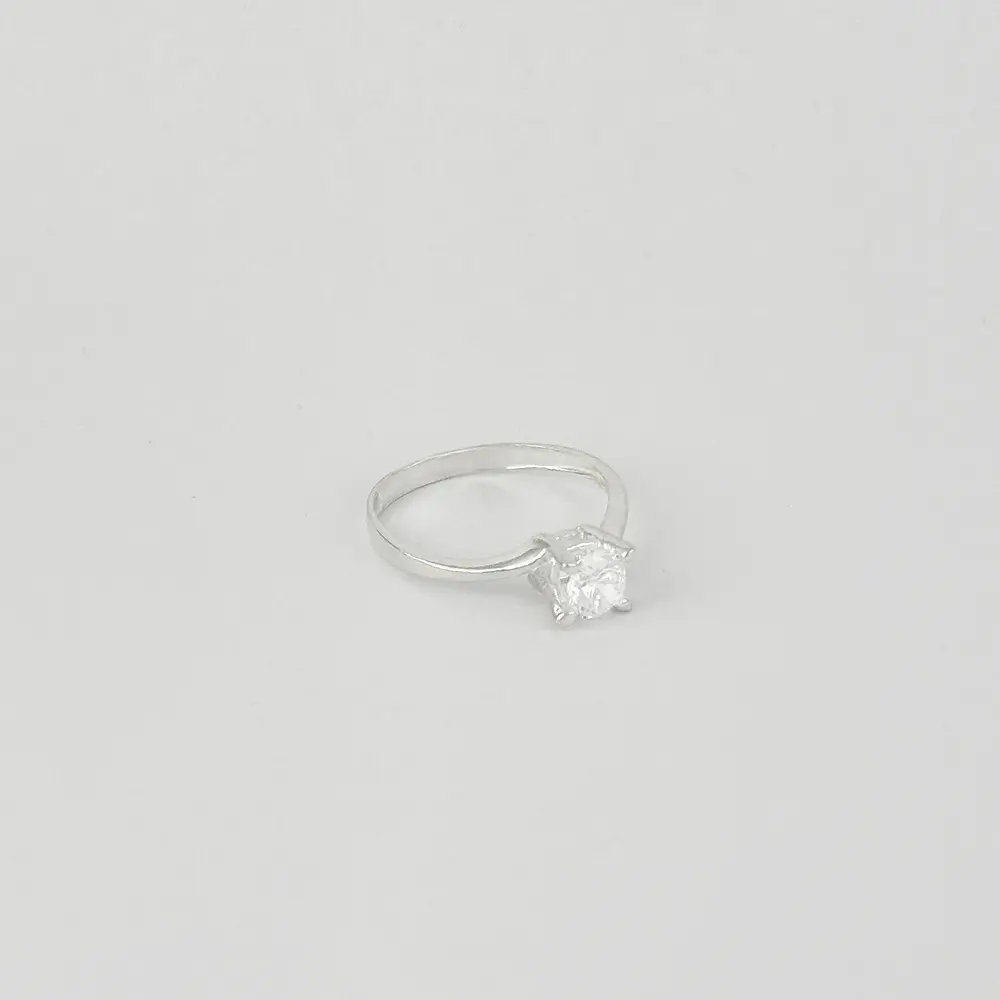 Anillo en Plata ley 925 solitario simple - talla 8