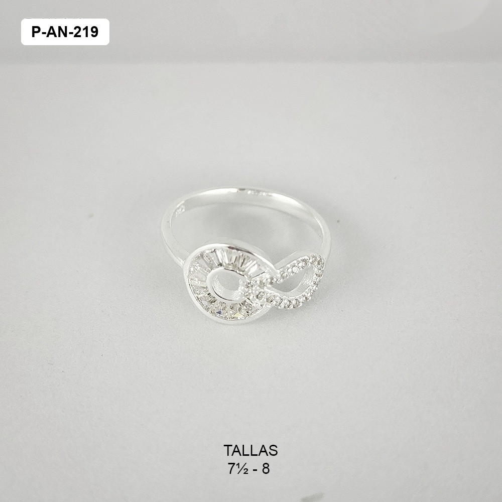 *ANILLO EN PLATA LEY 925 THAI CIRCULO CRISTALES BAGUETTE