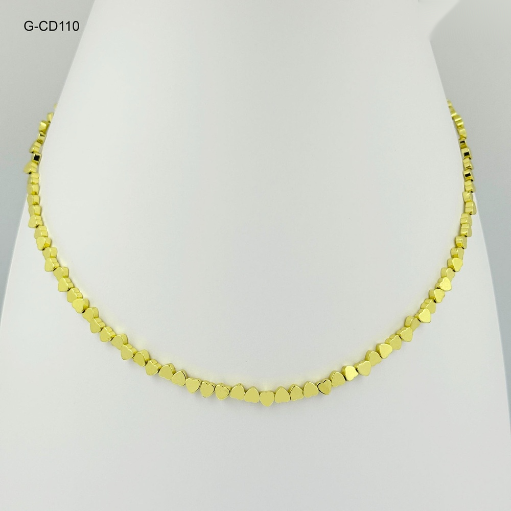 Collar en rodinado gold corazones