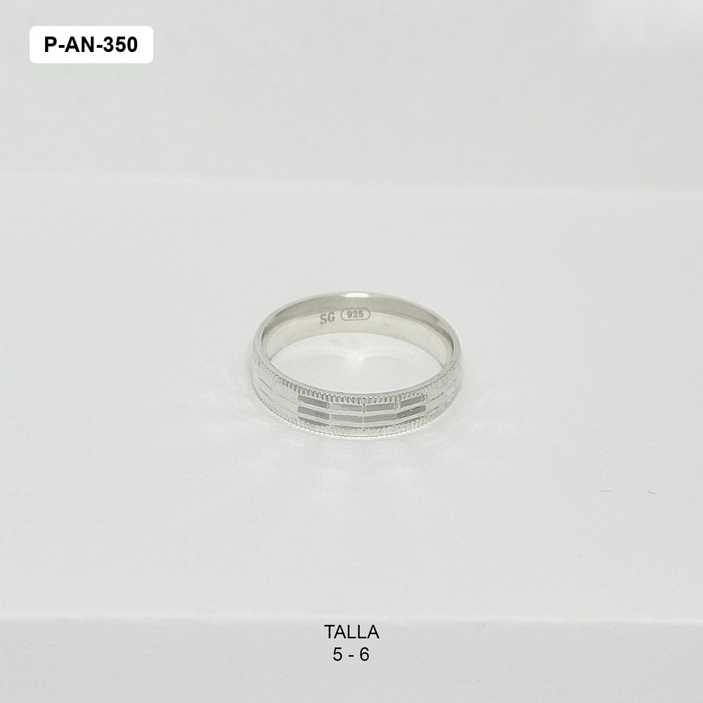 *ANILLO EN PLATA LEY 925 ARO DIAMANTADO
