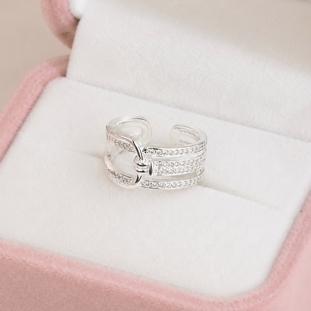 Anillo en plata ley 925 tipo cinturón microcircones blancos ajustable