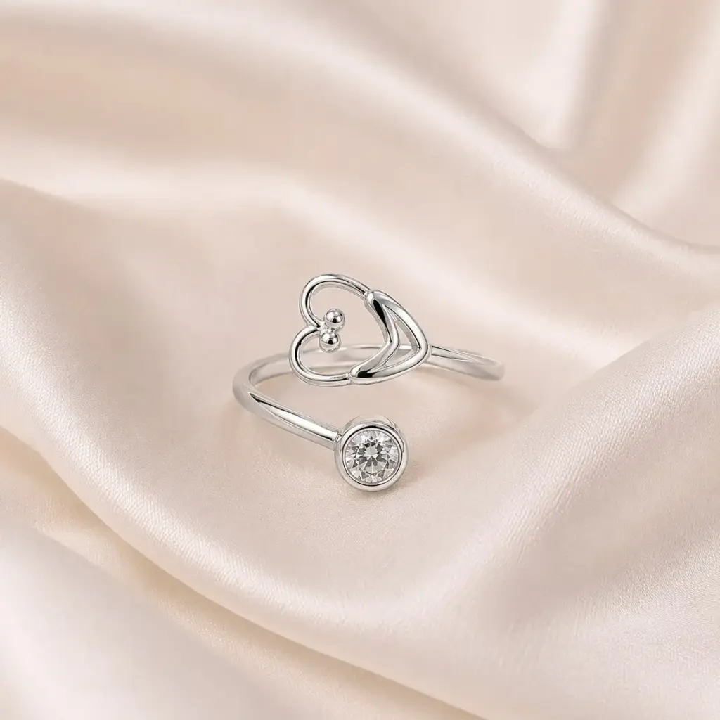 Anillo en plata ley 925 corazón estetoscopio ajustable
