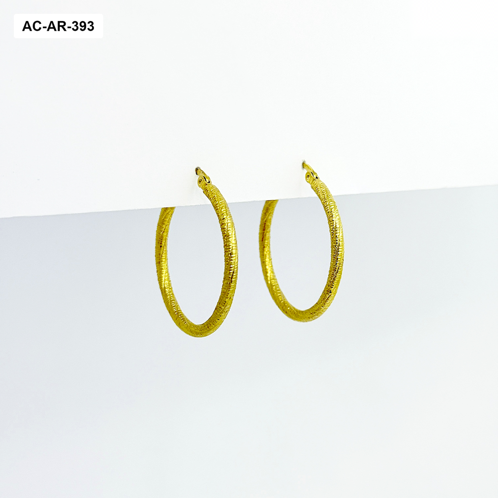 *AC-AR-393 ARGOLLA EN ACERO GOLD TUBULAR DIAMANTADA 3.5CM