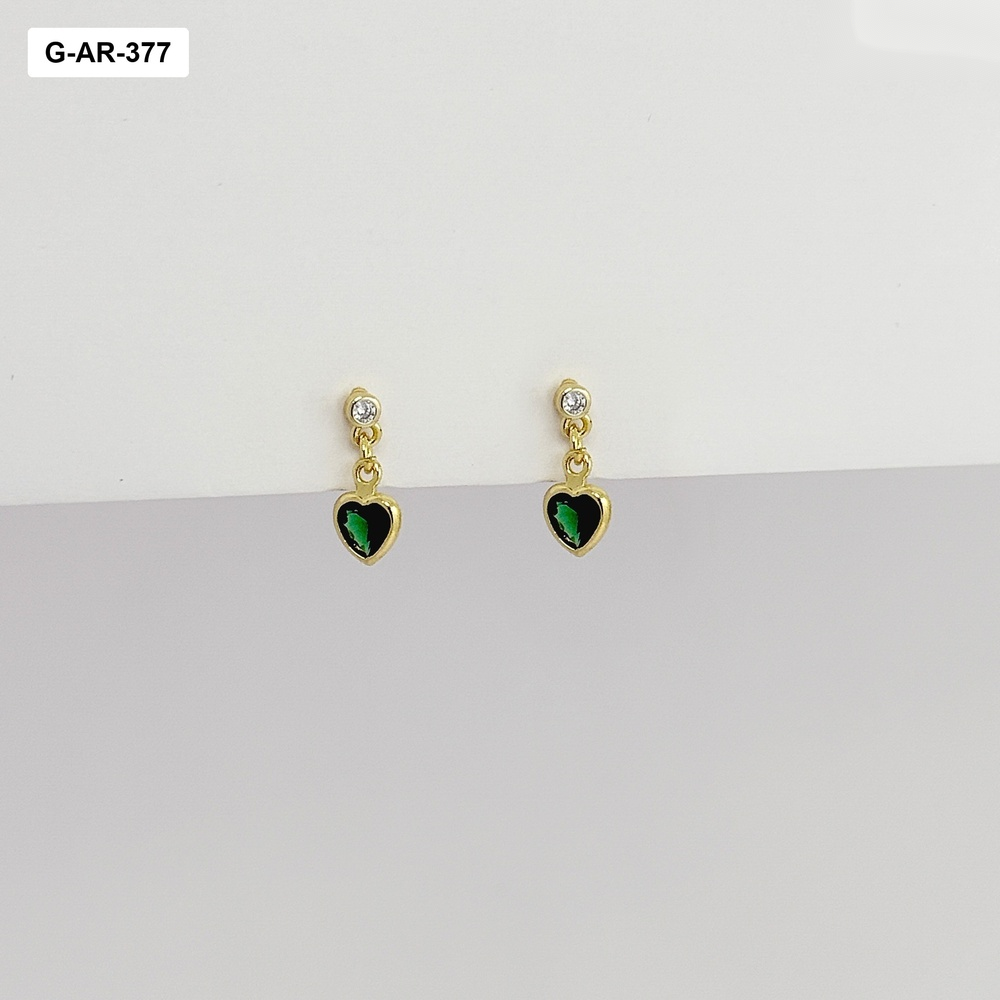 *Aretes en rodinado gold circón corazón verde