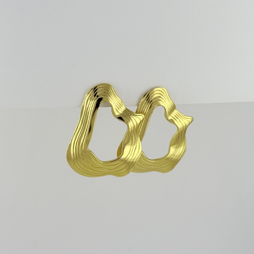 Maxi aretes en acero gold modelo 2