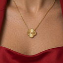 Collar en acero inoxidable flor dorada