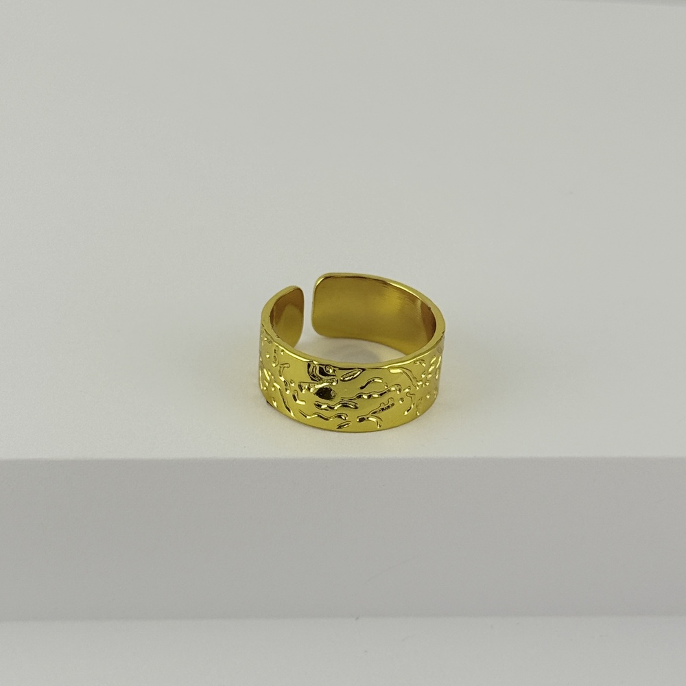 Anillo en acero gold ajustable modelo 17