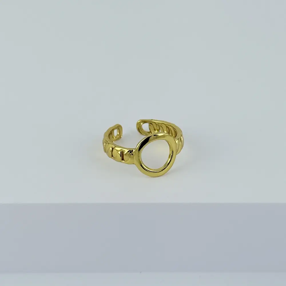 Anillo en acero gold ajustable modelo 60