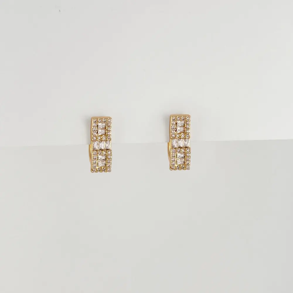 Aretes en Rodinado Gold Champagne sistema gancho catalán rectángulo baguette