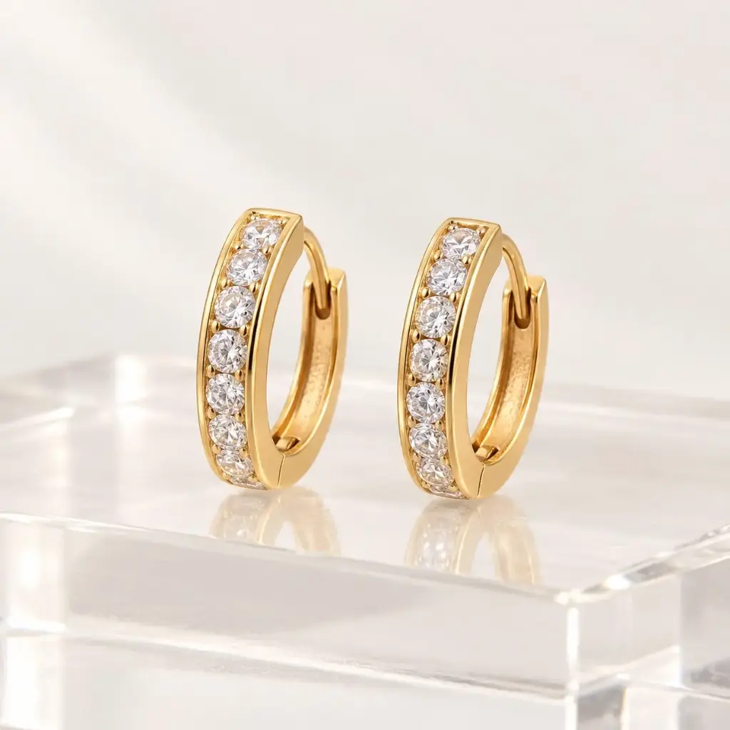 Argolla huggie en Rodinado Gold Champagne circones blancos 1.4 cm Ref. 1