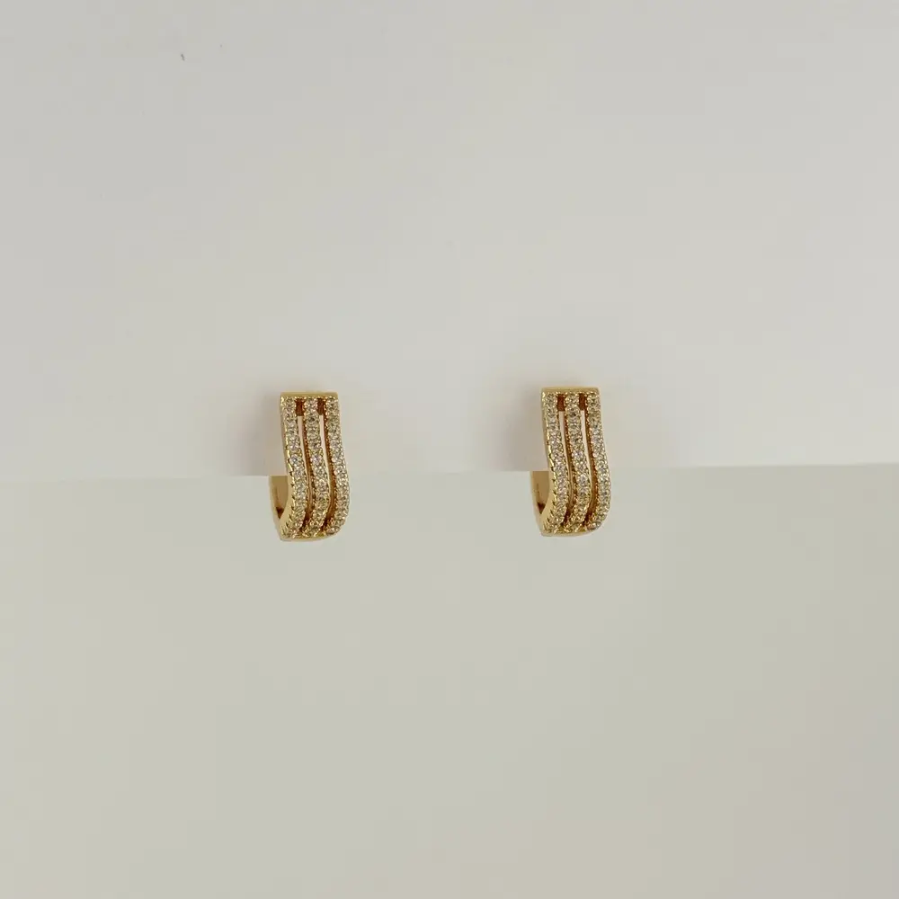 Argolla huggie en Rodinado Gold Champagne triple línea ondulada microcircones blancos 1.4 cm