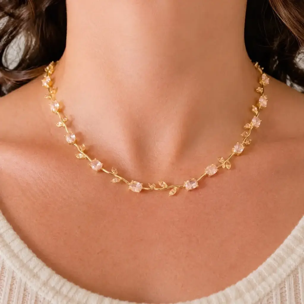 Collar en rodinado Gold Tulipán cristales rosados