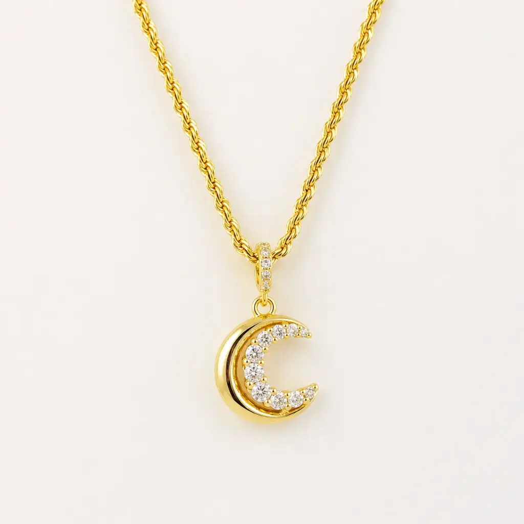 Cadena en rodinado gold cadena especial dije microcirconia media luna