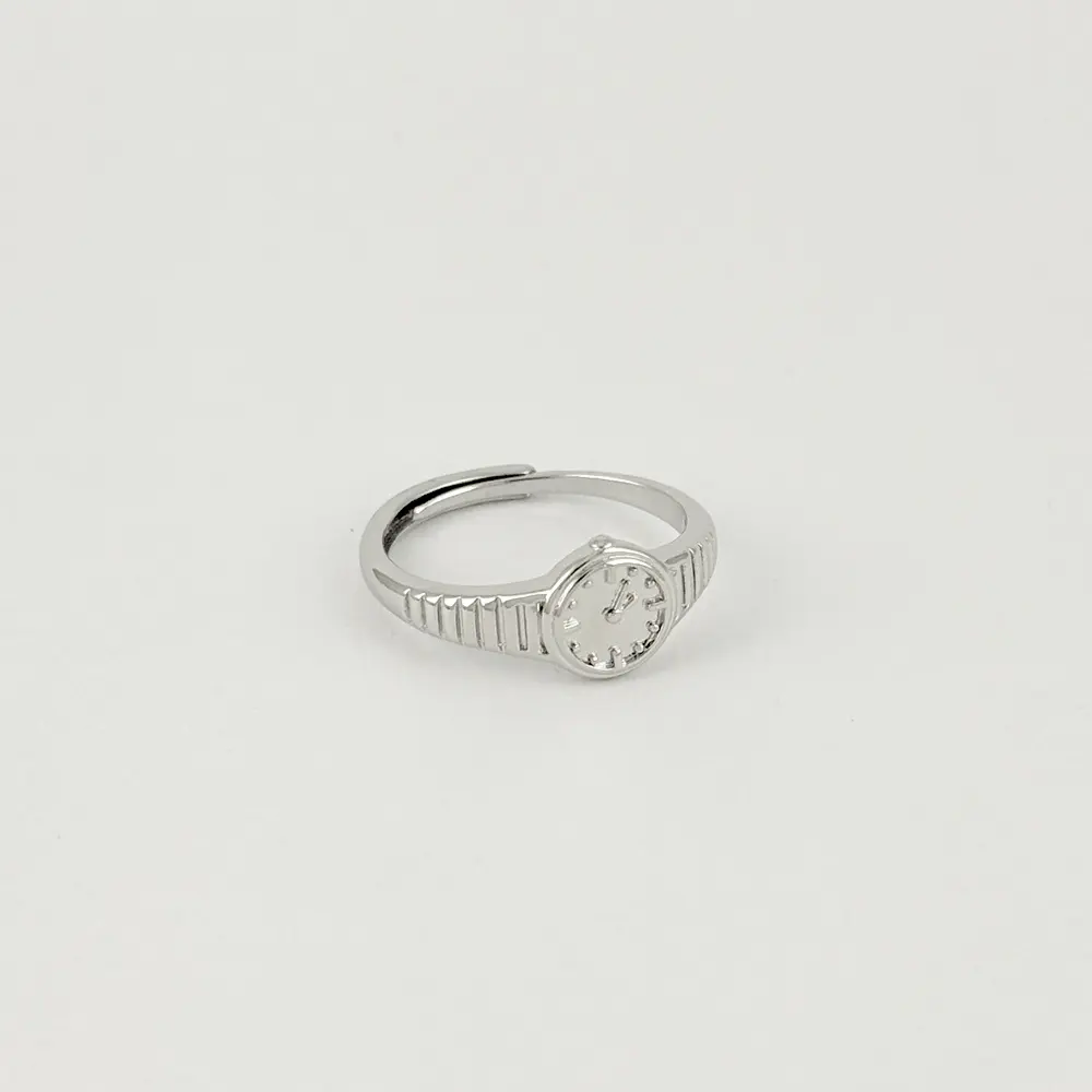 Anillo en rodinado gold / silver figura reloj simple