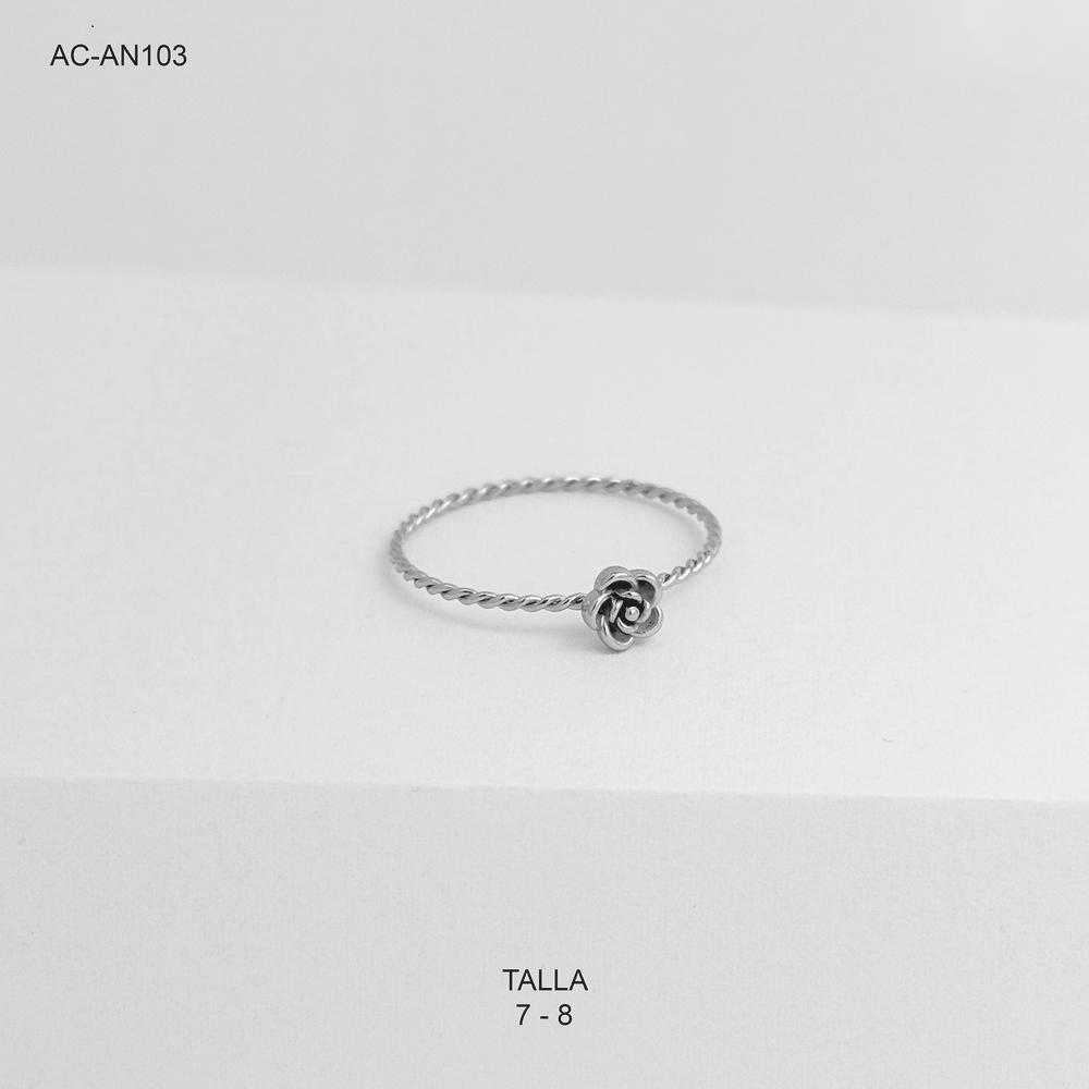 Anillo en acero silver flor