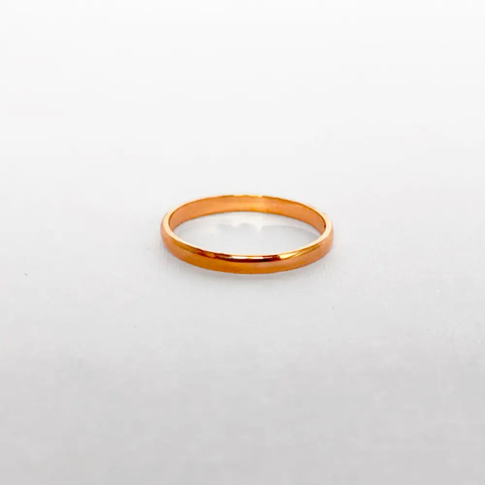 Anillo en acero gold rose aro liso