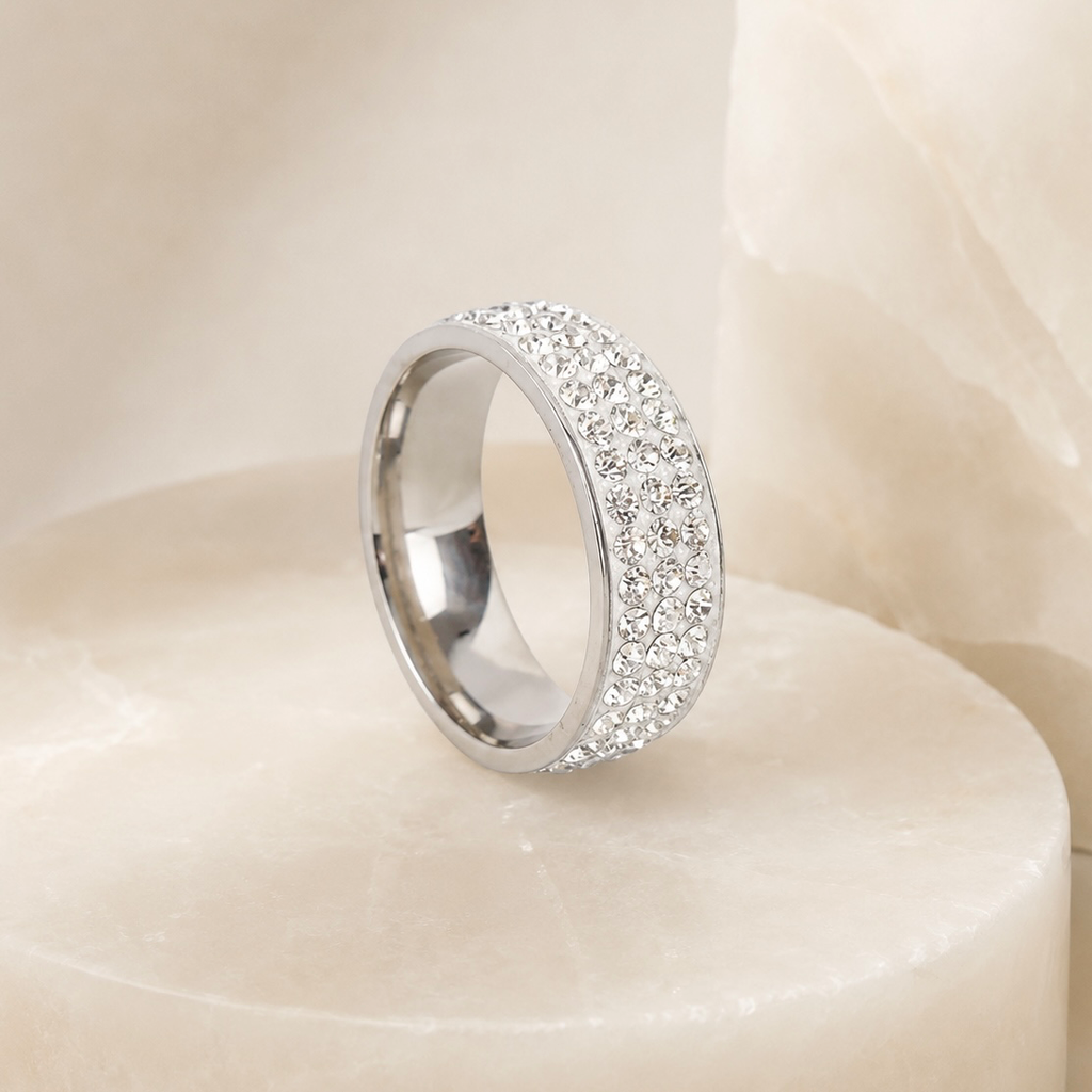 Anillo en acero silver aro tres lineas microcircones blancos