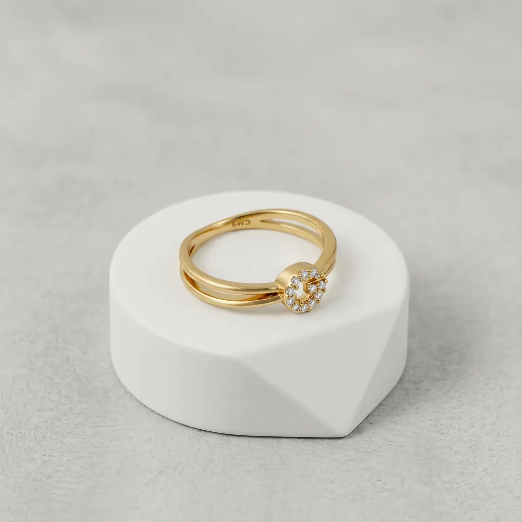 Anillo rodinado especial enjoyado circulo microcircones blancos
