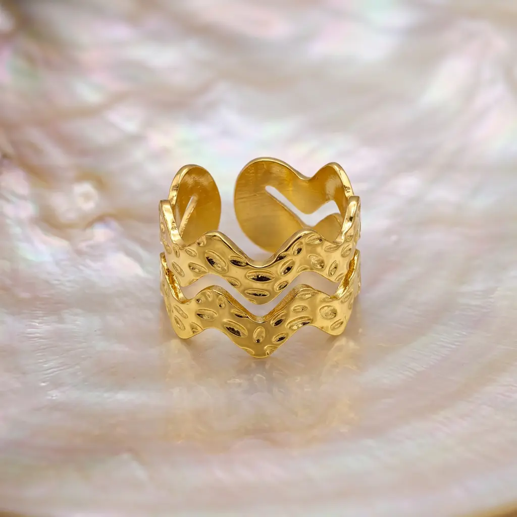 Anillo en acero gold ajustable
