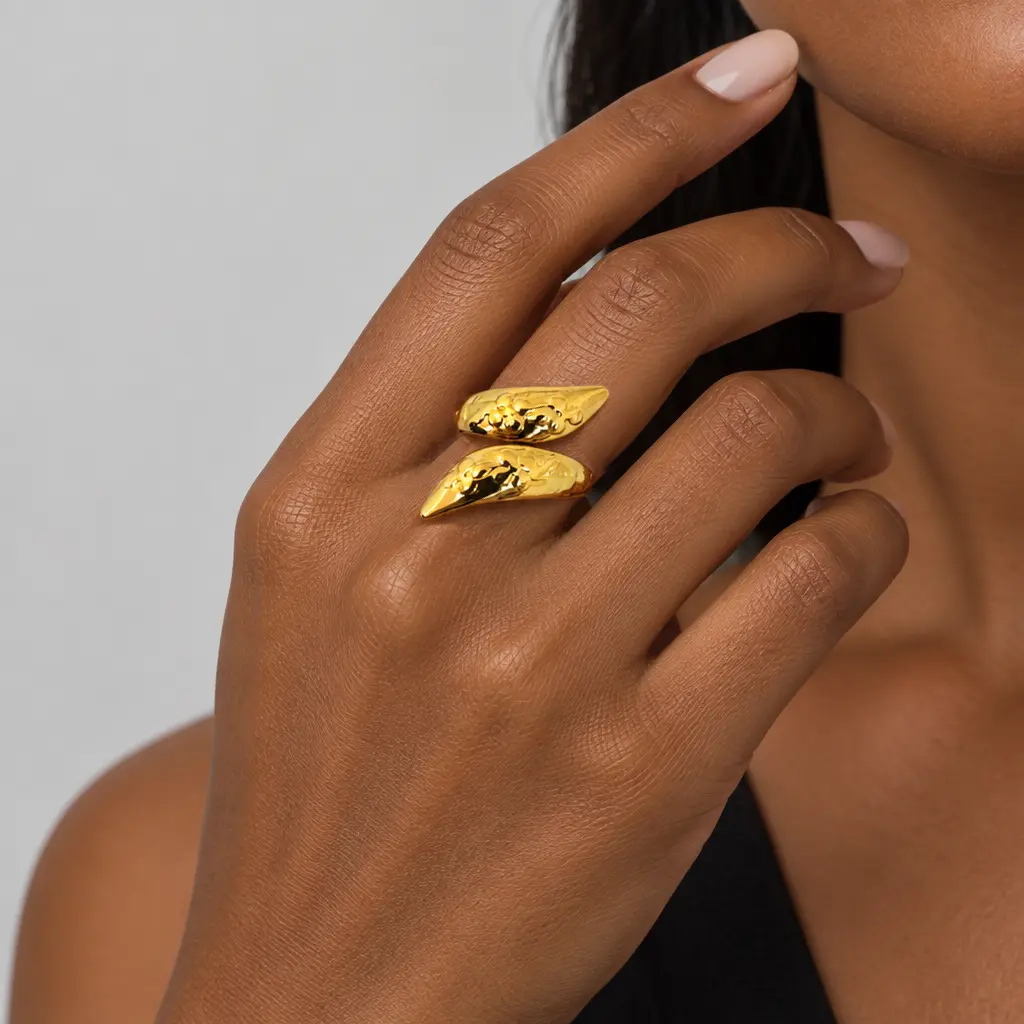 Anillo en acero gold ajustable
